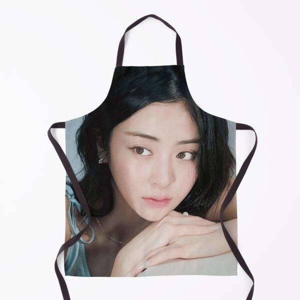 Item preview, Le Sserafim Yunjin Easy SMART Haz que parezca fácil designed and sold by Valereekmerch.