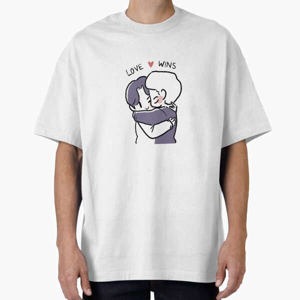 Love Wins - Boys Gay Hugging Oversized T-Shirt