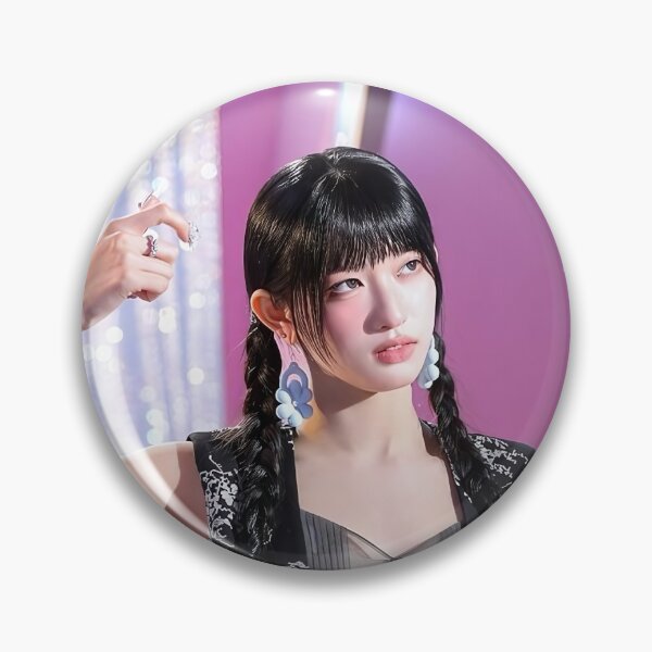 Artikelvorschau, IVE LEESEO IVE ACCENDIO HEYA IVE Mine entworfen und verkauft von Valereekmerch.