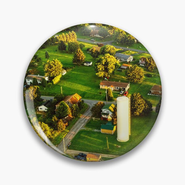 Artikelvorschau, Pennsylvania Landschaft aus der Luft in einem Ultraleichtflugzeug entworfen und verkauft von Kay Brewer.
