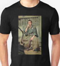 Toshiro Mifune Smoking Unisex T-Shirt