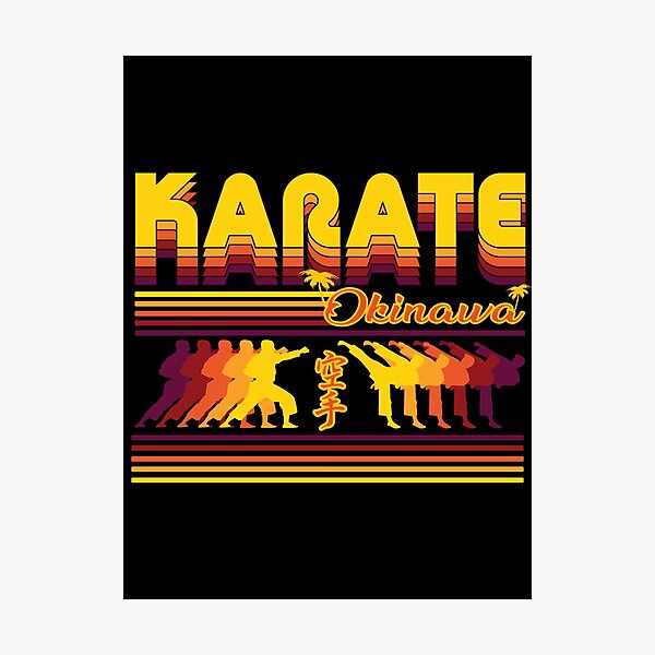 Artikel-Vorschau von Karate Dojo - Traditionelle Retro Kampfkunst, designt und verkauft von RetroMaritalArt.