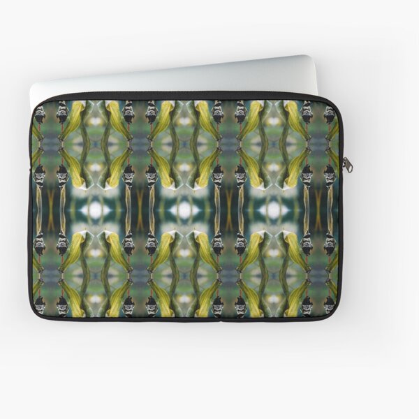 Corn Smut (Ustilago maydis) Laptop Sleeve