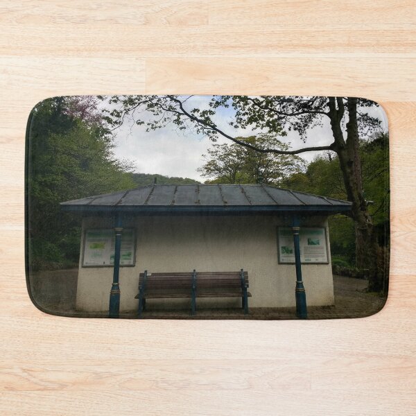 Item preview, #344 |☼| Sheltered Bench (Matlock Bath) designed and sold by Naean H.F. (Nez Man).