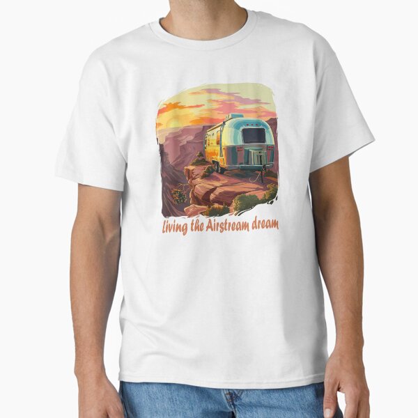 Vista previa del artículo con la obra «Camping Airstream: viviendo el sueño de Airstream», diseñado y vendido por FineTeesigns.
