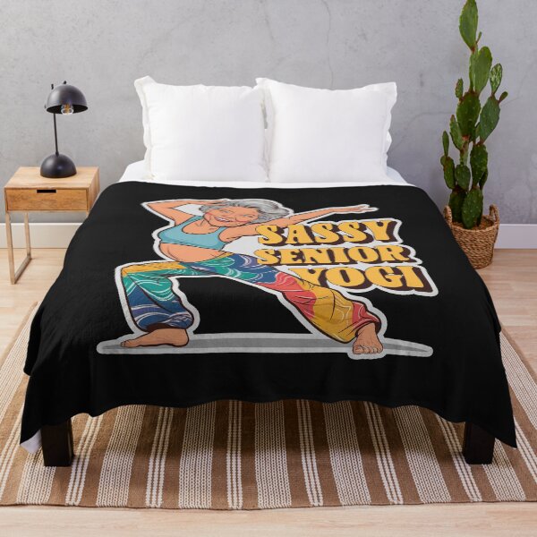 Artikelvorschau, "Sassy Senior Yogi" Lustige Yoga Oma T-Shirt entworfen und verkauft von Witty Shirts.