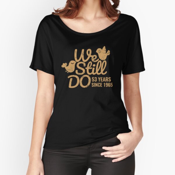 Vista previa del artículo con la obra «53 aniversario de boda Tee cincuenta y tres años de matrimonio Pareja camiseta, cajas de teléfono y otros regalos», diseñado y vendido por MemWear.