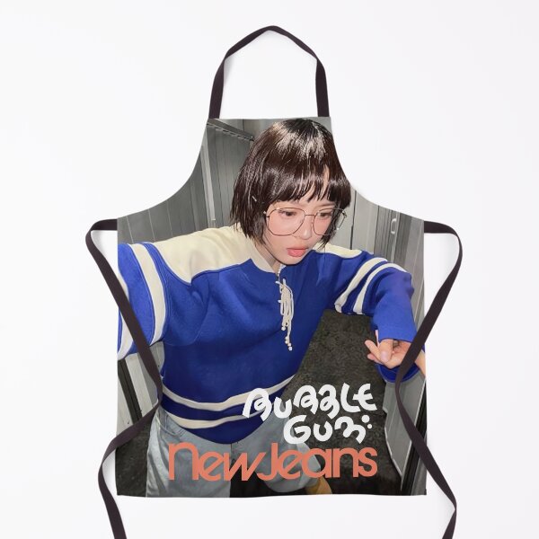 Artikelvorschau, Hanni Bubble Gum Wie süß Super schüchtern Cool mit dir ETA New Zip entworfen und verkauft von Valereekmerch.
