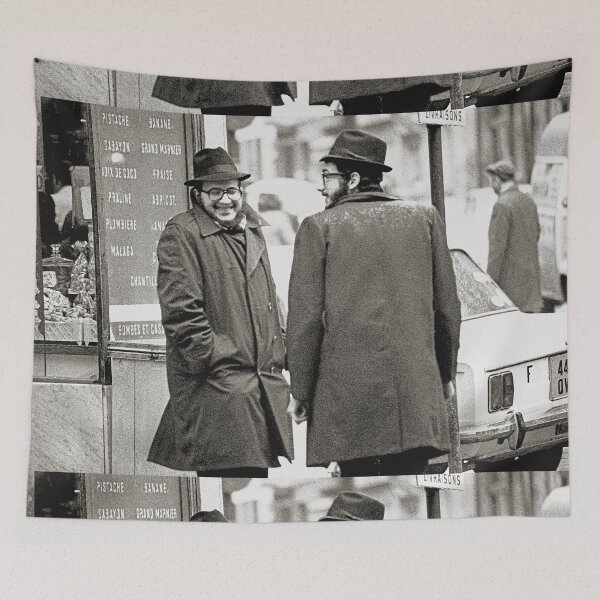 Item preview, vr 3720 / finition 2024 -  Olivier Reporter Photo sur: 66 - Les Gens de Paris 1975 " Brothers' Laughs - Rigolades des Fréres ! " - Okaio-Umin Créations Olavia-Olao designed and sold by o.okaïo.