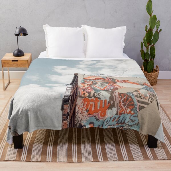 Item preview, Sueños de gran ciudad designed and sold by Brittney O'Brien.