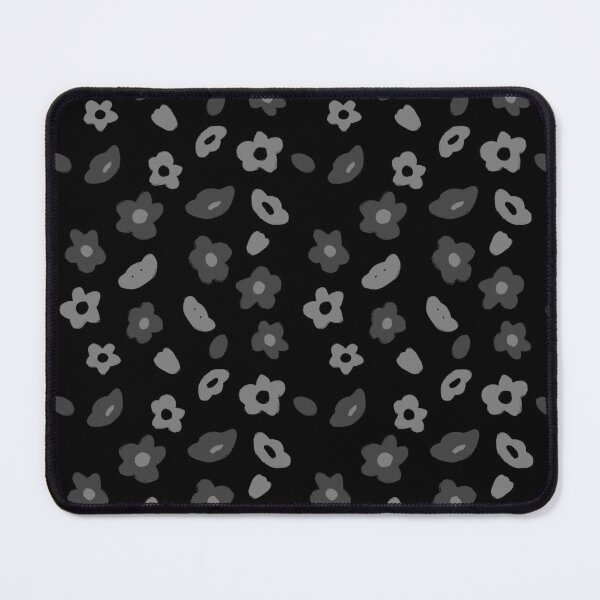 Item preview, "Flor" en negro designed and sold by MaxFy0517.