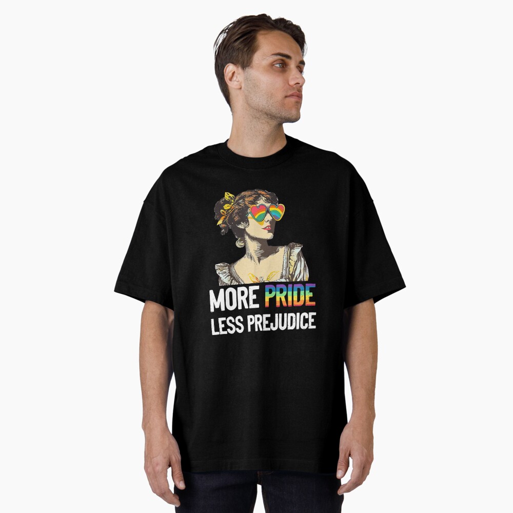 Artikel-Vorschau von Oversized T-Shirt, designt und verkauft von tessaaxx.