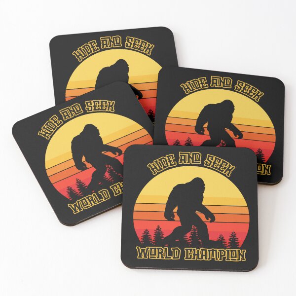 Artikelvorschau, Sasquatch Versteckspiel Weltmeister T-Shirt entworfen und verkauft von MonarchArtistry.