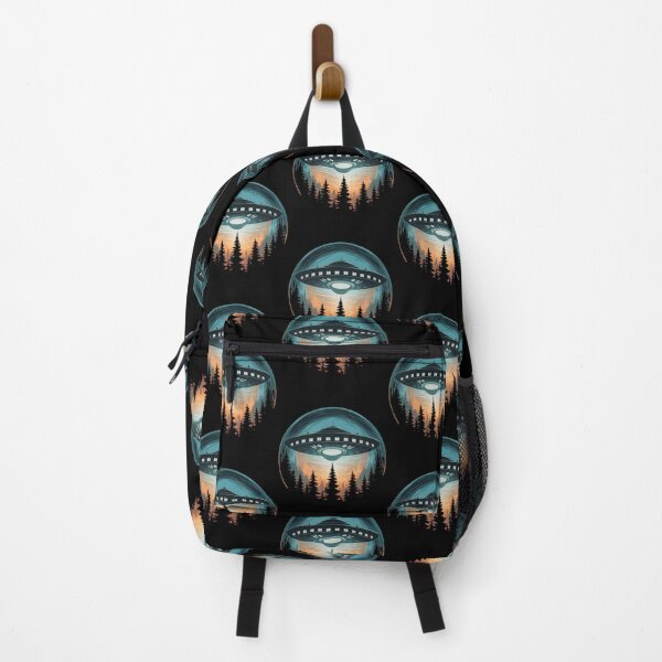 Artikelvorschau, Retro UFO Wald entworfen und verkauft von VerdePlantTees.