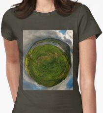 Teelin Bay from Roxborough fort, S. Donegal Women's Fitted T-Shirt