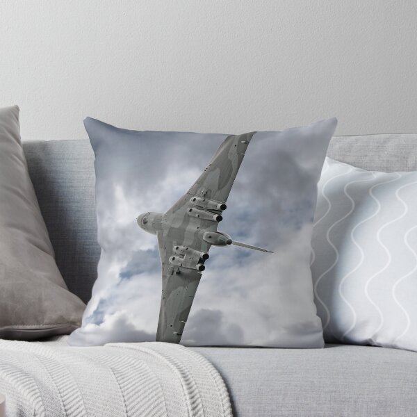 Item preview, Pulling G - Vulcan - Valedation Display - Farnborough 2014 designed and sold by Colin Williams Photography.
