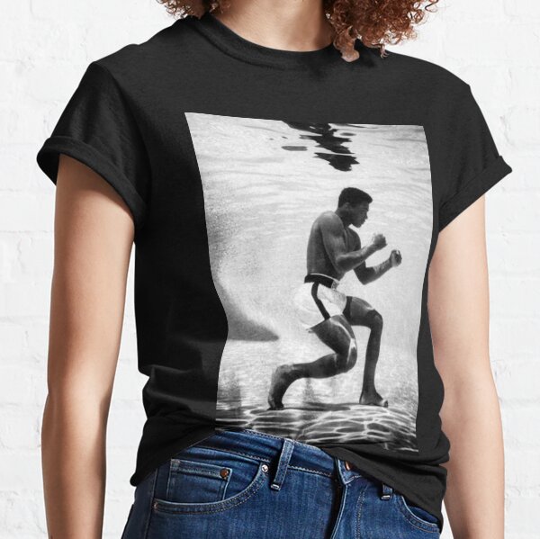 Muhammad Ali Under Water Fighting Position Classic T-Shirt