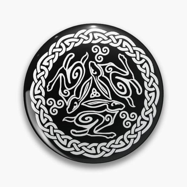 Artikelvorschau, Keltischer Knotenhase (in Weiß) entworfen und verkauft von Tip-Tops.