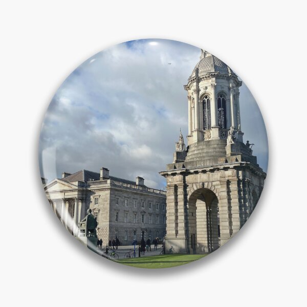Artikelvorschau, Rasen des Trinity College entworfen und verkauft von laurenmelcher16.