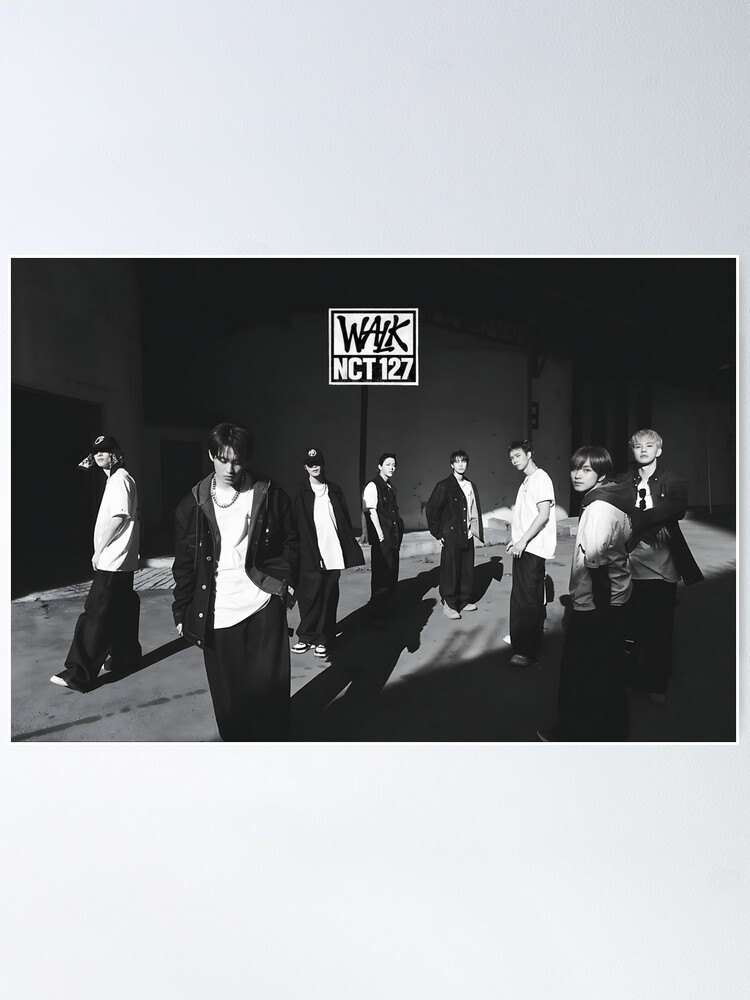 fposter,medium,wall_texture,