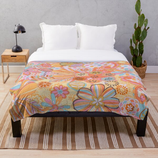 Aperçu de l'œuvre Motif floral hippie boho blanc rose  créée et vendue par LMStudioDesigns.