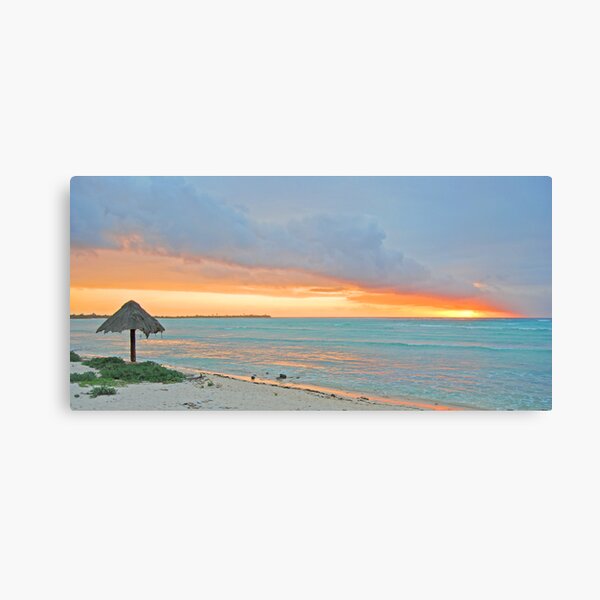 come softly, sunrise Canvas Print