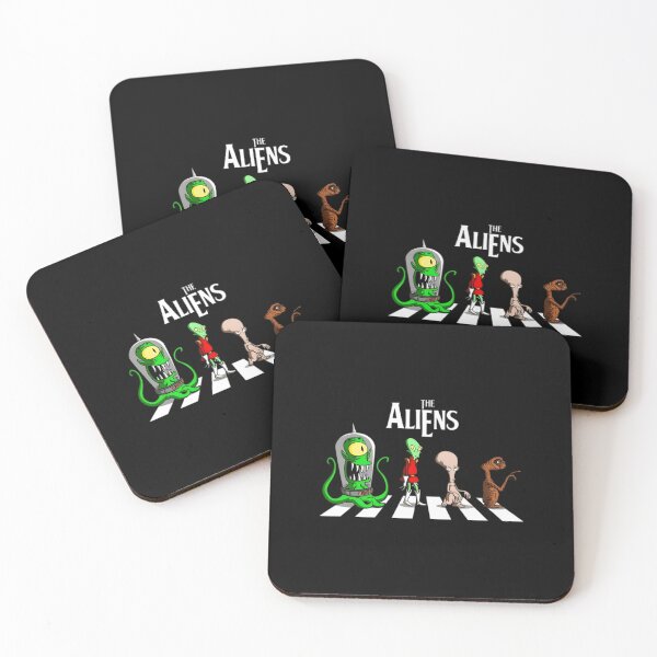 Artikelvorschau, Das Aliens Mashup entworfen und verkauft von KirimMButler1.