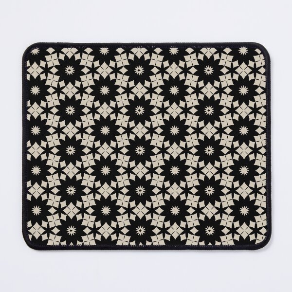 Artikelvorschau, Kompliziertes geometrisches Blumenmuster entworfen und verkauft von Lisa D Art Designs.