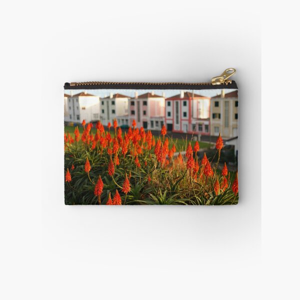 Item preview, Aloe flowers designed and sold by Gaspar Avila.