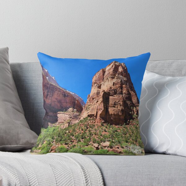Artikelvorschau, Wandern im Zion-Nationalpark in Utah entworfen und verkauft von BeWitchingMom.
