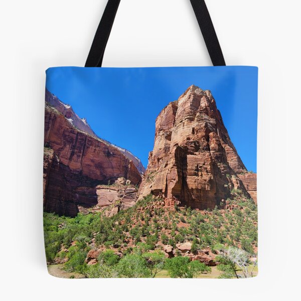 Aperçu de l'œuvre Randonnée dans le parc national de Zion, Utah créée et vendue par BeWitchingMom.