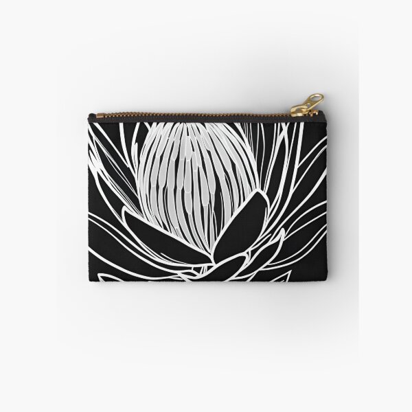 Item preview, minimalist Protea flower designed and sold by Yeyishop.