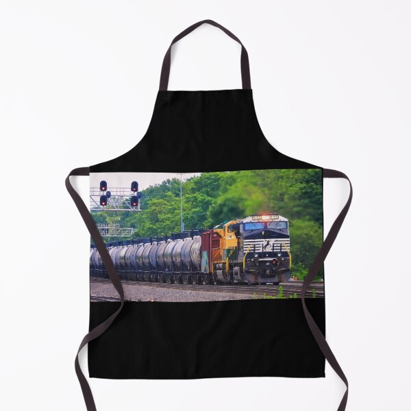 Item preview, Yellow/Green NS #1067 BeeLine RailRoad Reading Lines 4kPhoto2 designed and sold by train-shop.