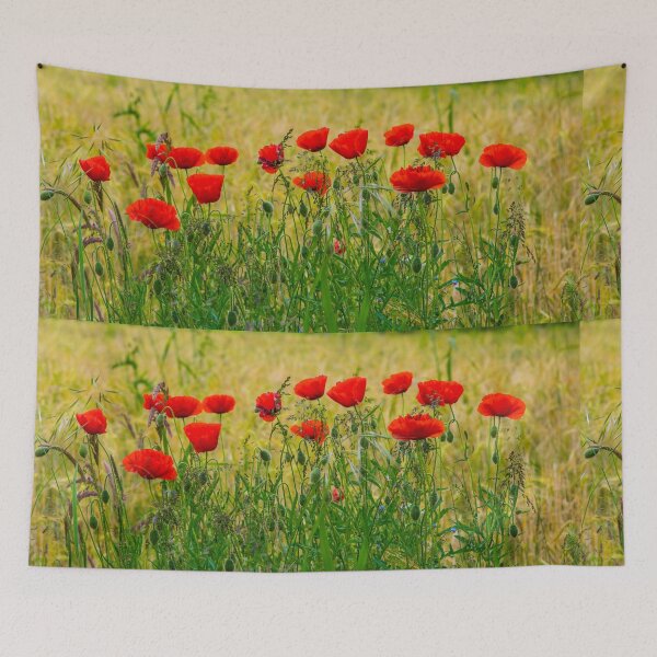 Artikelvorschau, Mohnblumen auf einem Feld entworfen und verkauft von angieblue-25.