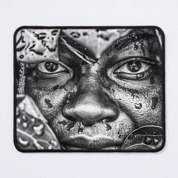 Item preview, Gezicht Tussen Bladeren designed and sold by DeMuurdecoratie.