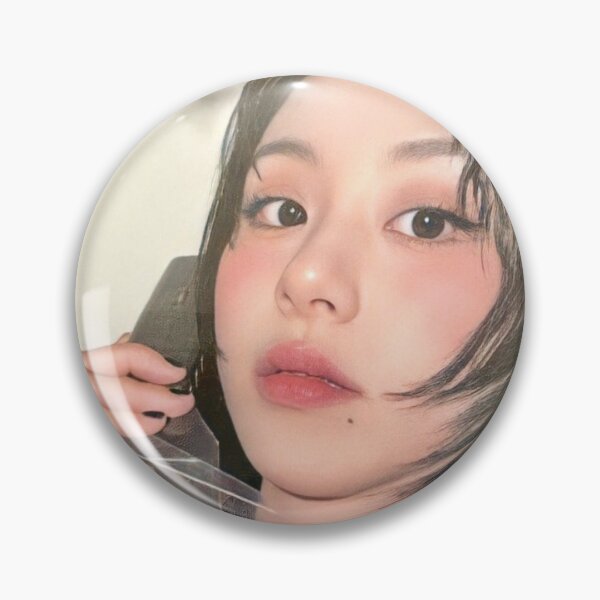 Artikelvorschau, Fotokarte Chaeyoung Aufkleber entworfen und verkauft von akus :).