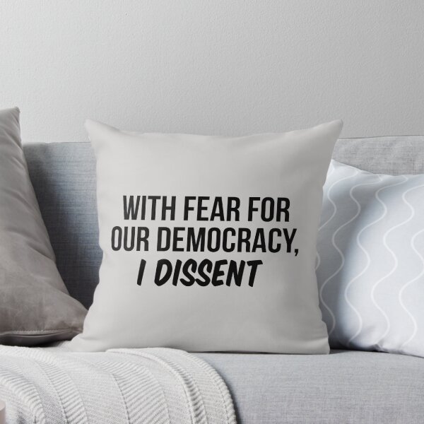 Item preview, Con miedo por nuestra democracia disiento designed and sold by allthetees.