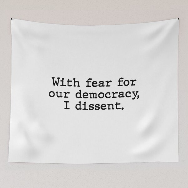 Item preview, Con miedo por nuestra democracia disiento designed and sold by allthetees.