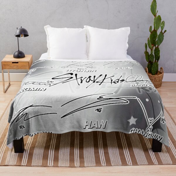 Item preview, Stray Kids Members sign designed and sold by Sianheszartt.