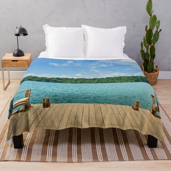 Item preview, Hidden Emerald: Yeak Laom Volcanic Lake in Banlung designed and sold by franck380.