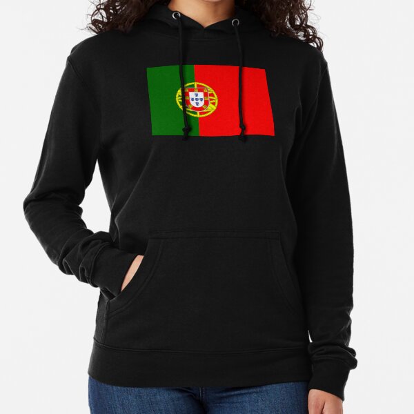 Artikel-Vorschau von Portugal - Offizielle Flagge Portugals, designt und verkauft von allstars007.