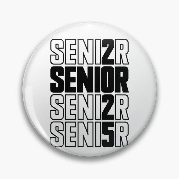 Artikelvorschau, Senior 2025 Graduation Class of 2025 Senior 2025 Gear entworfen und verkauft von DynamicDesign.
