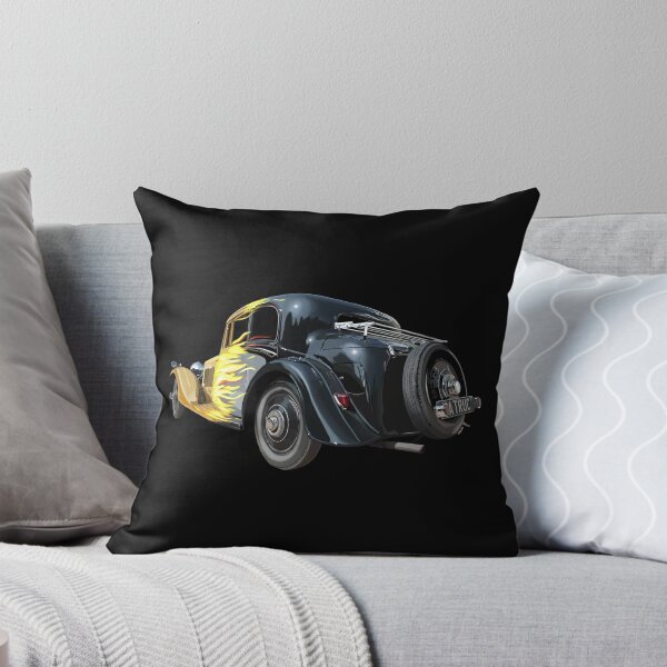 Aperçu de l'œuvre voiture bentl3y classique démoniaque flamboyante jaune et noire créée et vendue par Theoldgirl900.