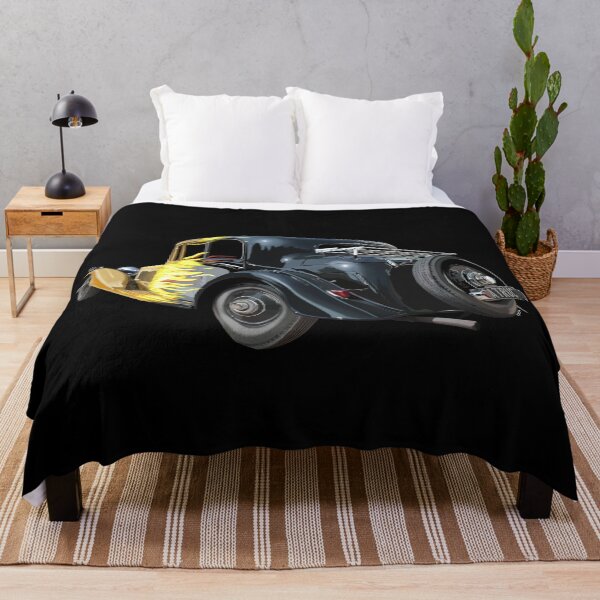 Aperçu de l'œuvre voiture bentl3y classique démoniaque flamboyante jaune et noire créée et vendue par Theoldgirl900.