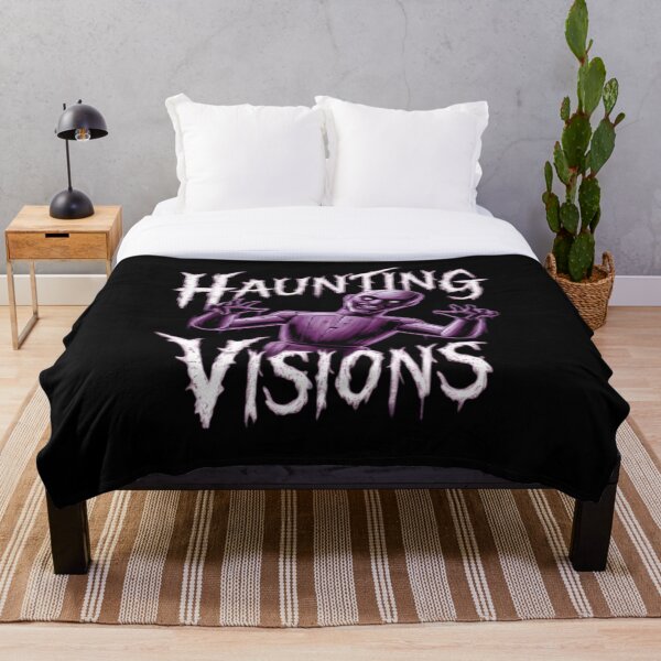 Artikelvorschau, Spukende Visionen - Horror-T-Shirt entworfen und verkauft von Haunting Visions.