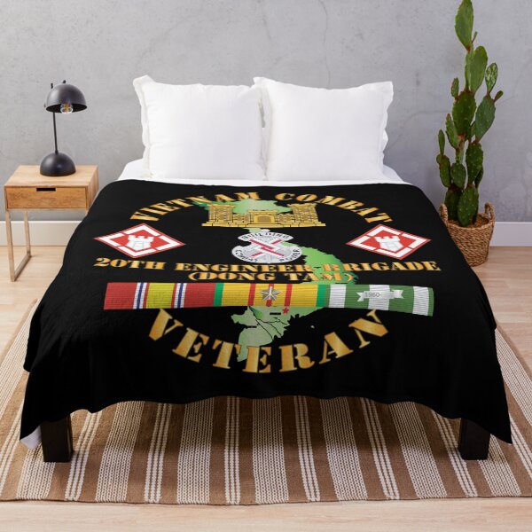 Artikelvorschau, Vietnam-Kampfveteran mit der 20. Pionierbrigade SSI - Dong Tam X 300 entworfen und verkauft von Military Insignia Products.