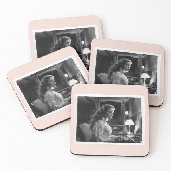 Aperçu de l'œuvre Autocollant style vintage - Rose Titanic (1997) - Image tirée du film créée et vendue par Never Let Go Vintage™.