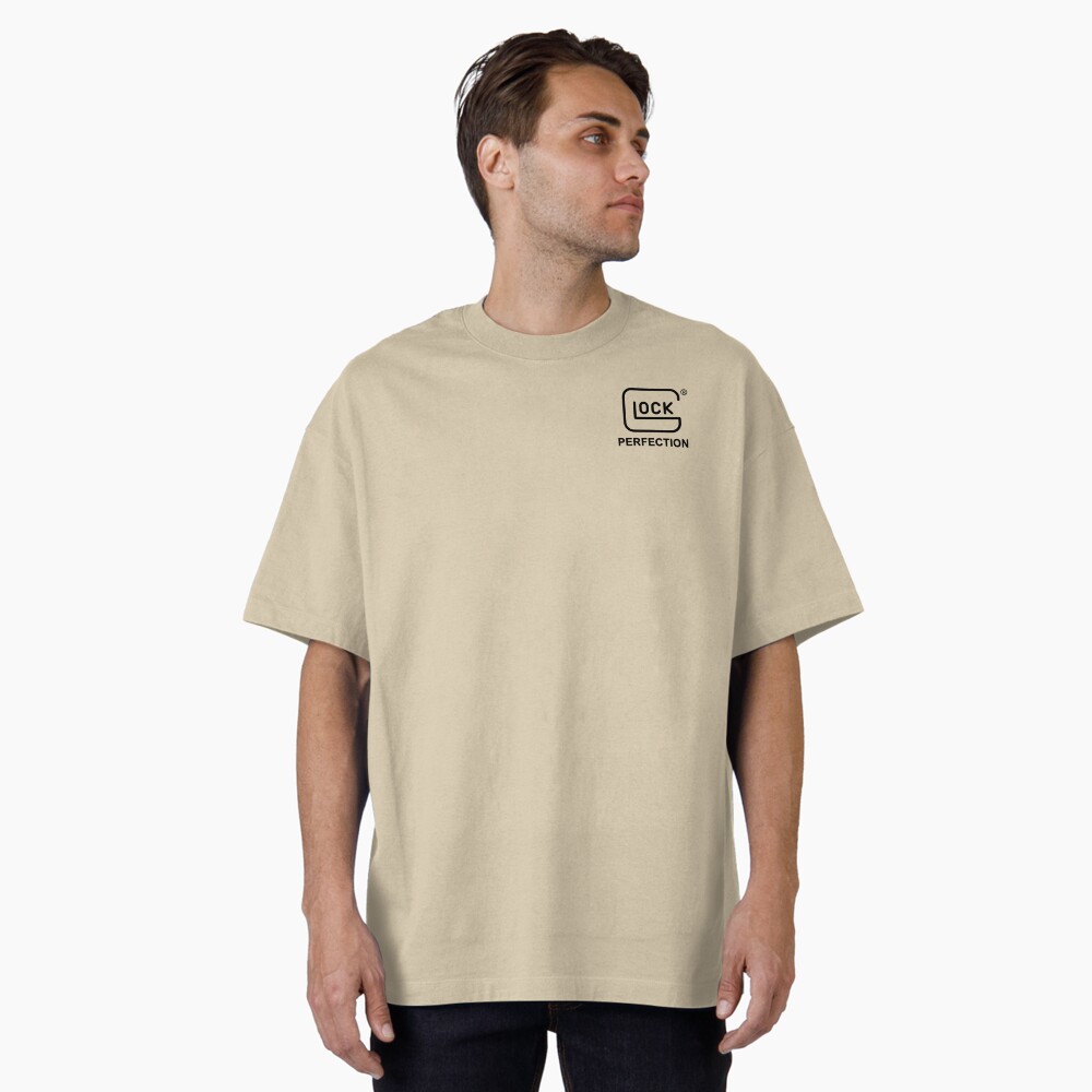 Vista previa del artículo con la obra «Camiseta oversize», diseñado y vendido por fredikmerkus.