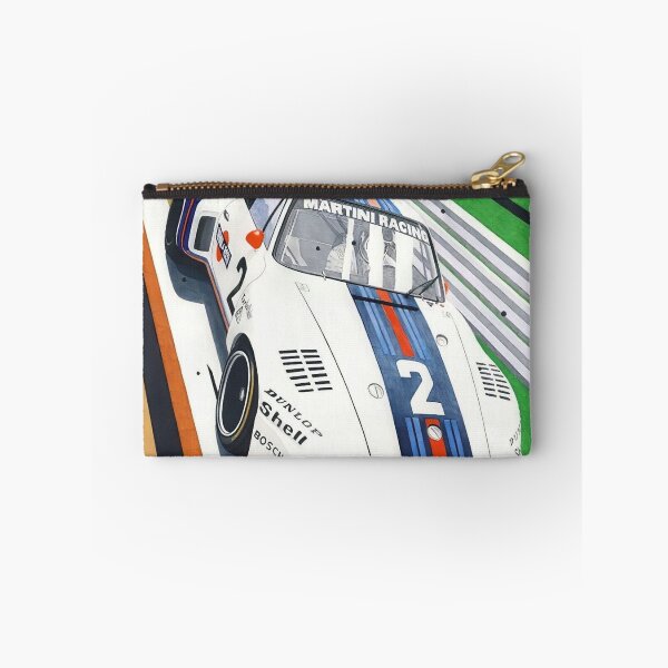 Aperçu de l'œuvre Martini Porsche Impression artistique créée et vendue par Road To Track.