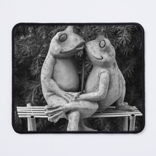 Artikelvorschau, Monochrome frogs entworfen und verkauft von Cblifeisgood.
